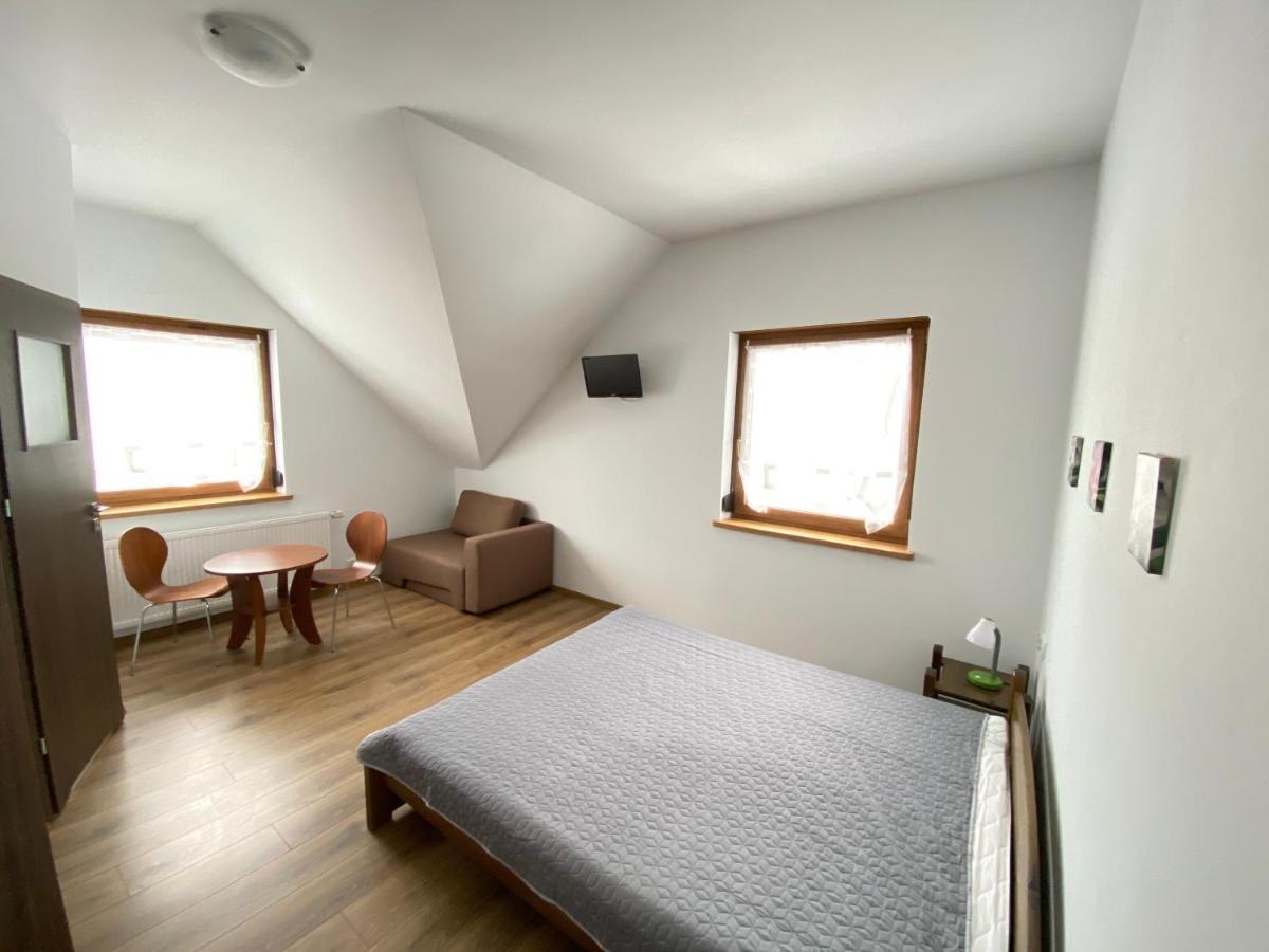 Dom Nad Brennica Pokoje I Apartamenty 브렌나 외부 사진